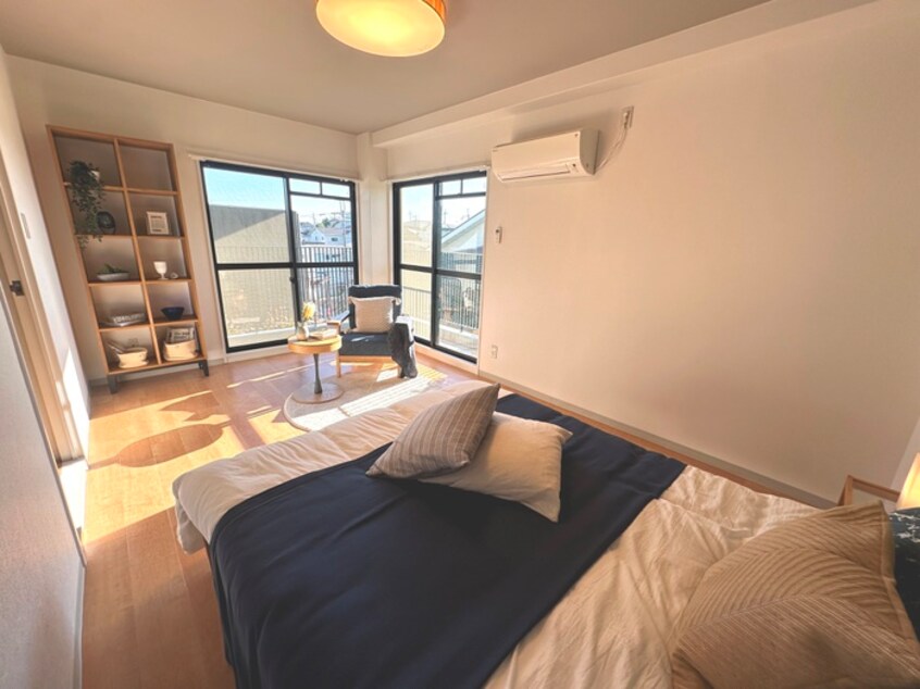 居室 ラジュニ－ル春日丘