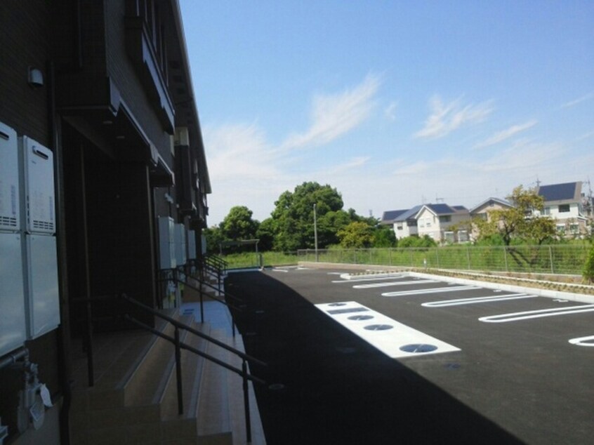 駐車場 ヴィラスマイラックス