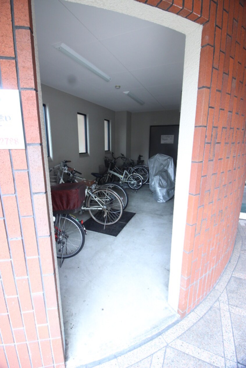 駐輪場 ﾊﾟﾚｽ東洋6号館