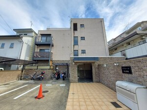 サクシード桃山御陵