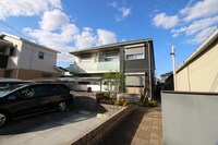 シャーメゾントモ