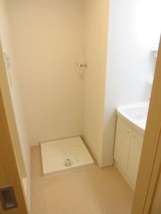 洗濯機置場 メゾン・ド・きぬかけ