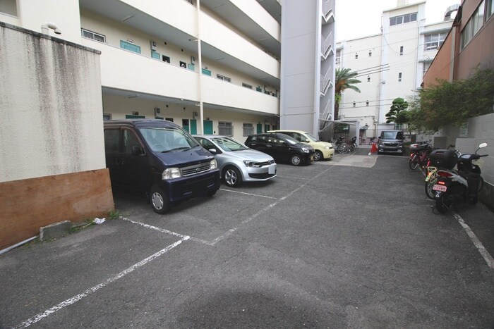 駐車場 グリーンパーク鶴見