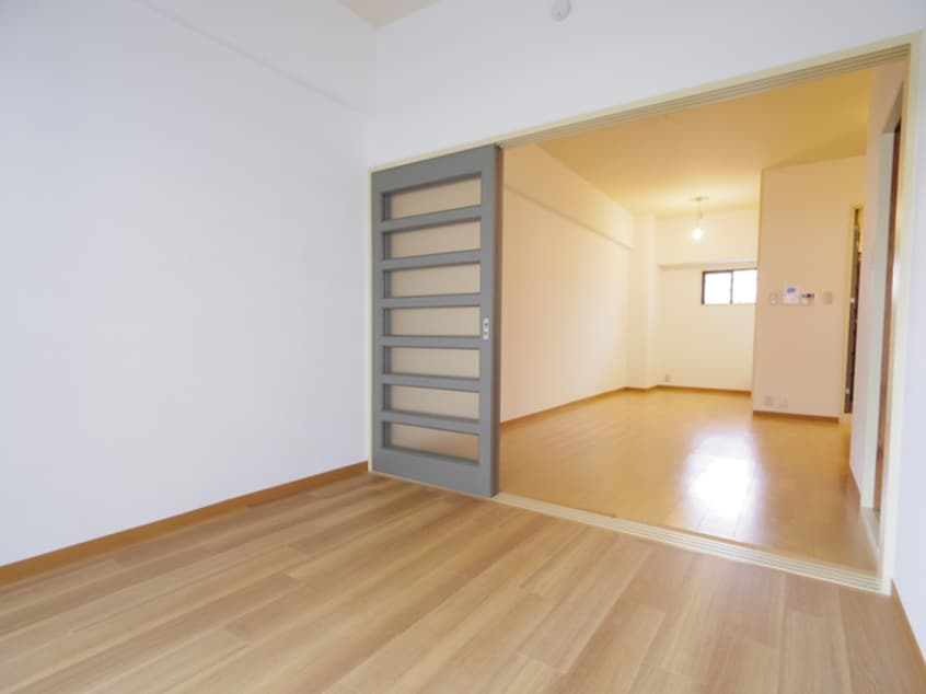 居室 リビエ－ル桃山