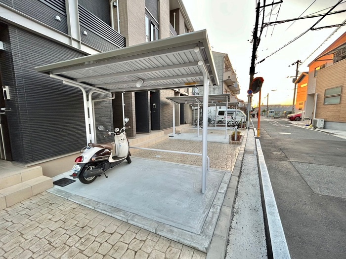 駐輪場 アヴニール