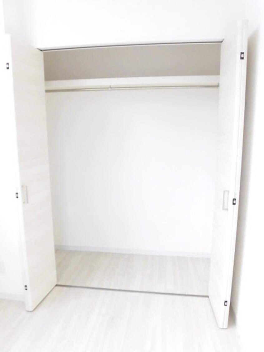 収納 ルミエール清水谷