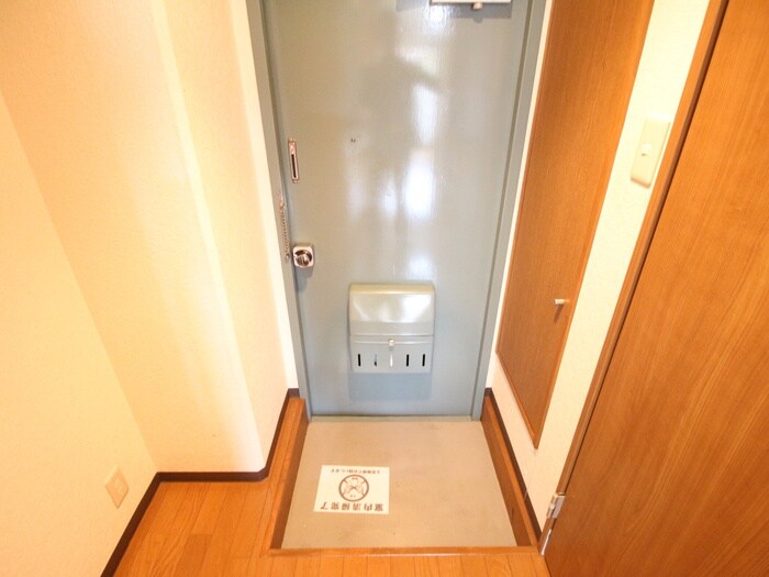 玄関 第一宮城ビル