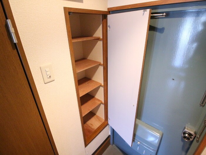 玄関 第一宮城ビル