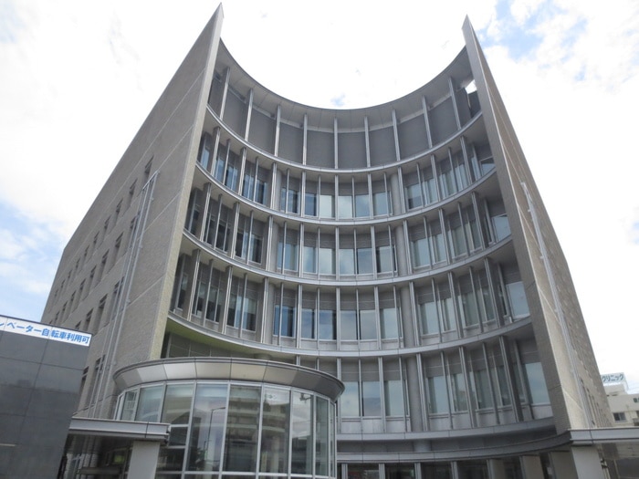 西淀川区役所(役所)まで695m COCO MARINI