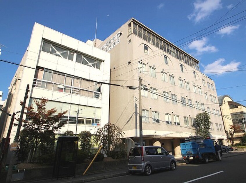 京都保健衛生専門学校(大学/短大/専門学校)まで950m ジュネス二条