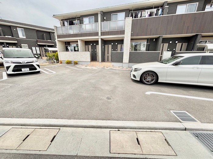 駐車場 ルワンジュ草尾Ⅱ
