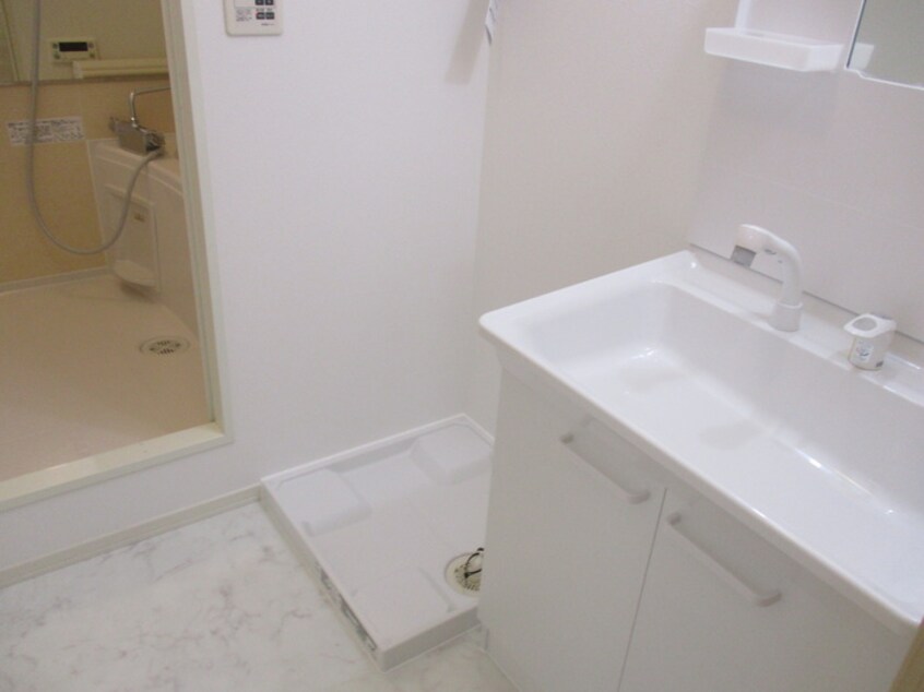 洗濯機置場 affetto浅香