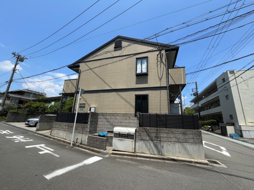 外観写真 ﾊｲﾂ ﾋﾞｭｰﾃﾗｽ