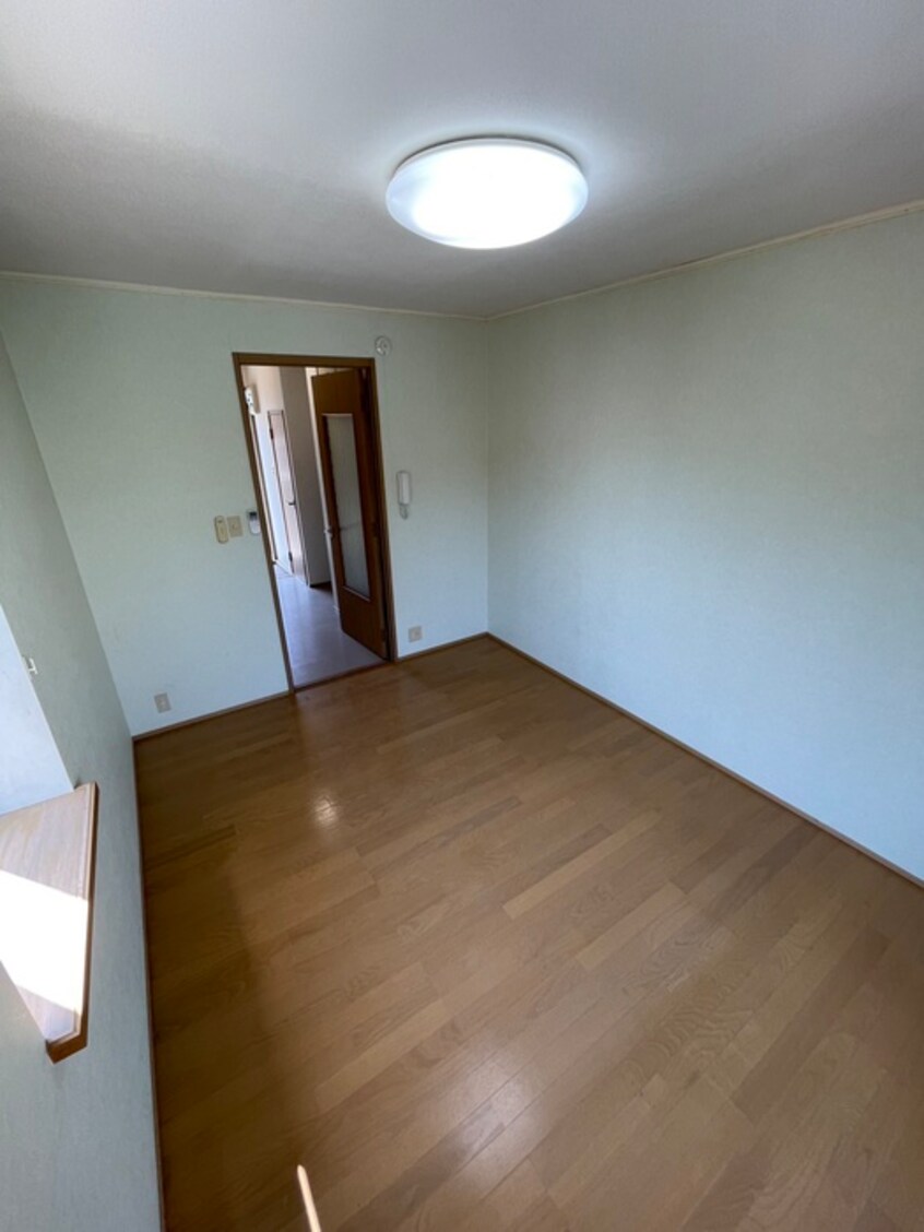 居室 ﾊｲﾂ ﾋﾞｭｰﾃﾗｽ