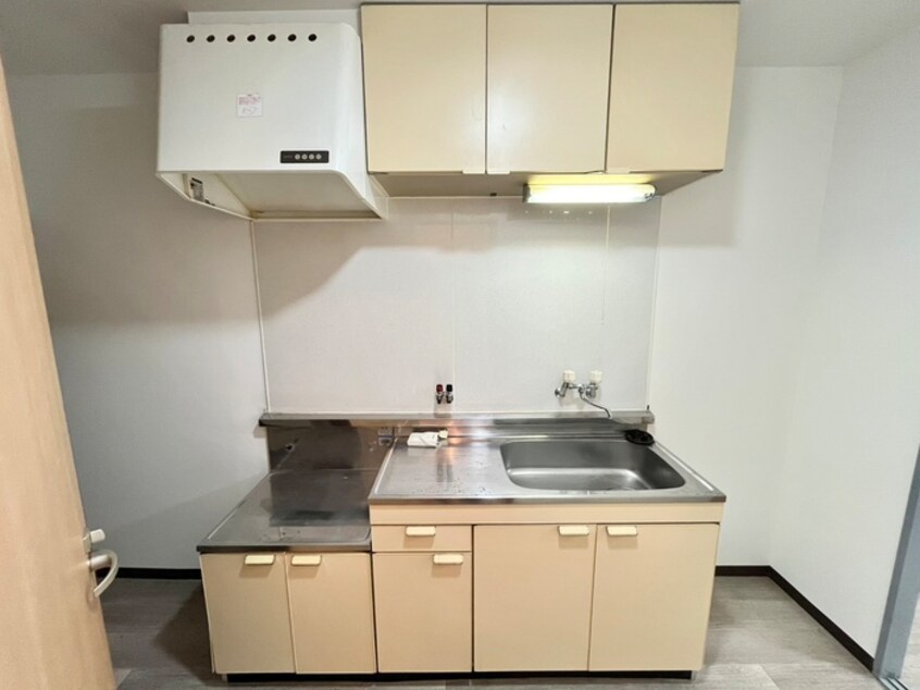 キッチン 三熊元町ハイツ