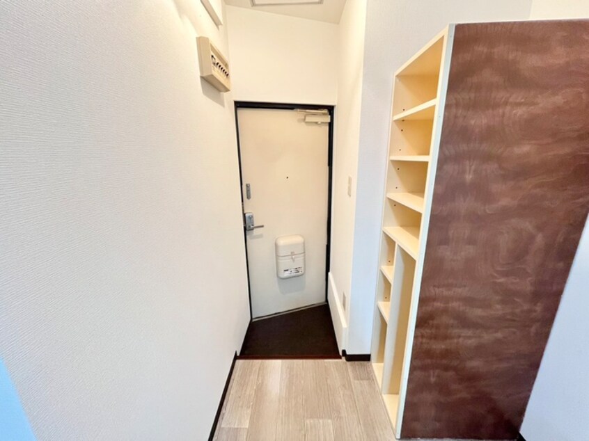 玄関 三熊元町ハイツ