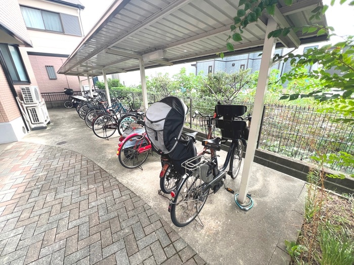 駐輪場 サンビューラー津之江Ａ棟