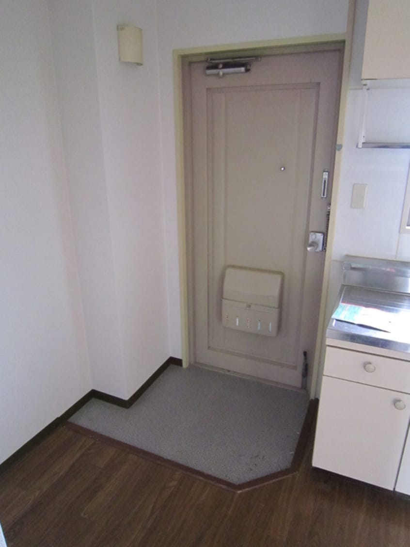 玄関 グレイスマンション