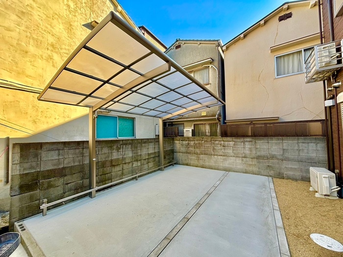 バイク置き場 ワンズレジデンス西湊