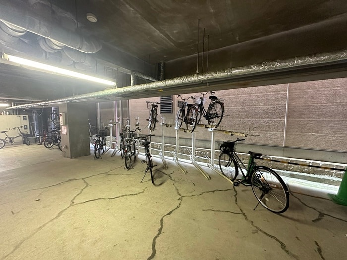 駐輪場 ＦＬＡＴ１３６