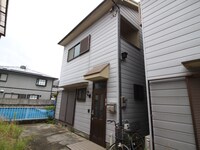 美園町６－４貸家