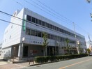 八尾郵便局(郵便局)まで402m サンハイツ