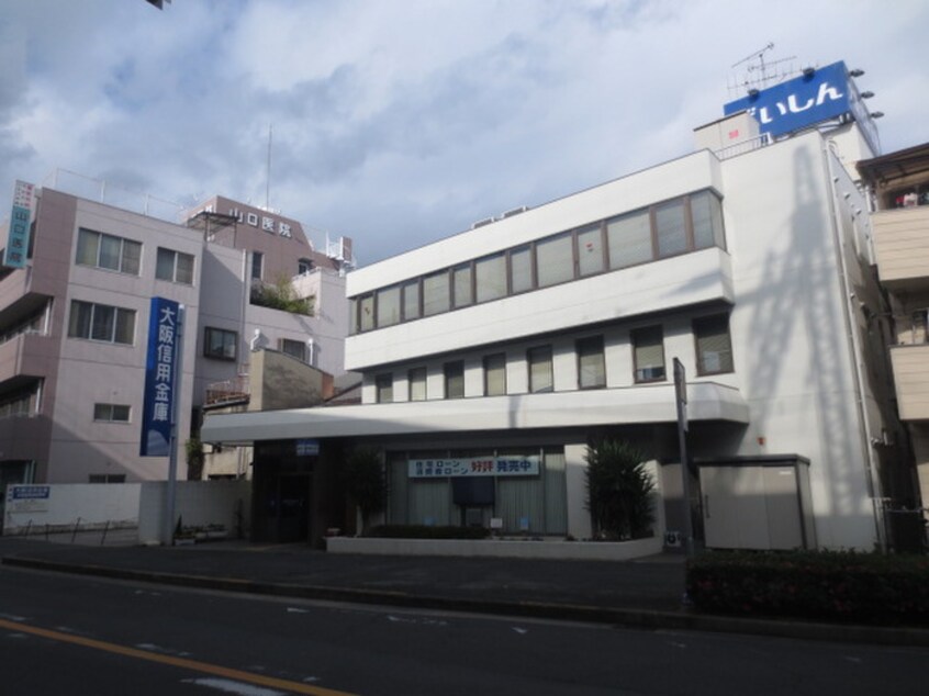 大阪信用金庫(銀行)まで887m メゾンドゥプラザ