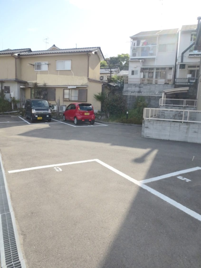 駐車場 ブリリアン鳴滝