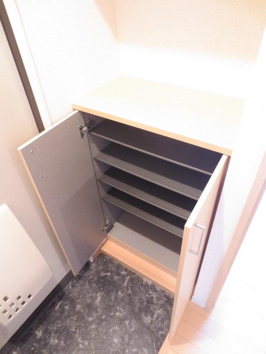 靴箱 ブリリアン鳴滝