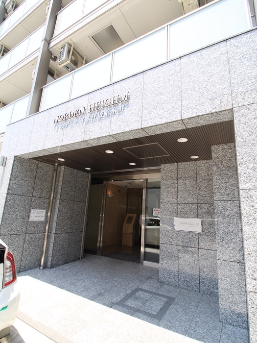 エントランス部分 ノルデンハイム江坂垂水町