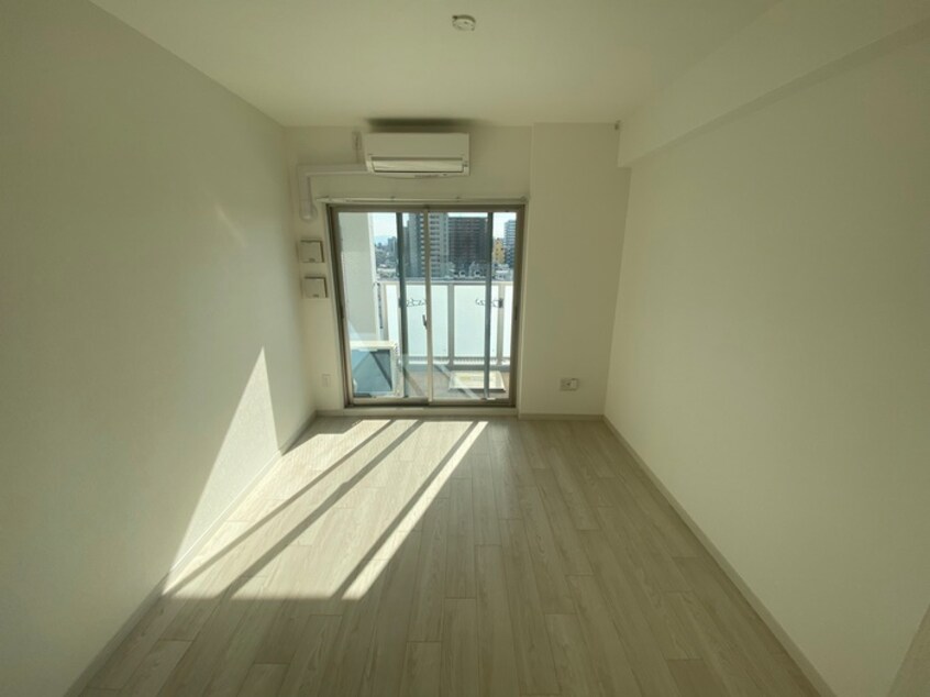 居室 アドバンス天王寺南パキラ