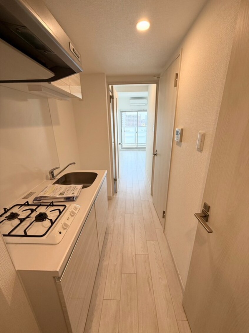 廊下 アドバンス天王寺南パキラ