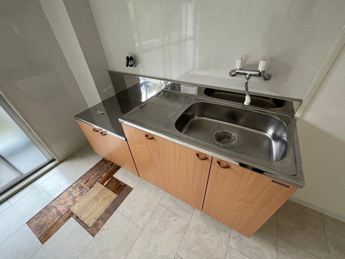 キッチン ハイツ泉ケ丘