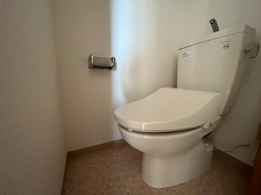 トイレ セリバノ－ブル