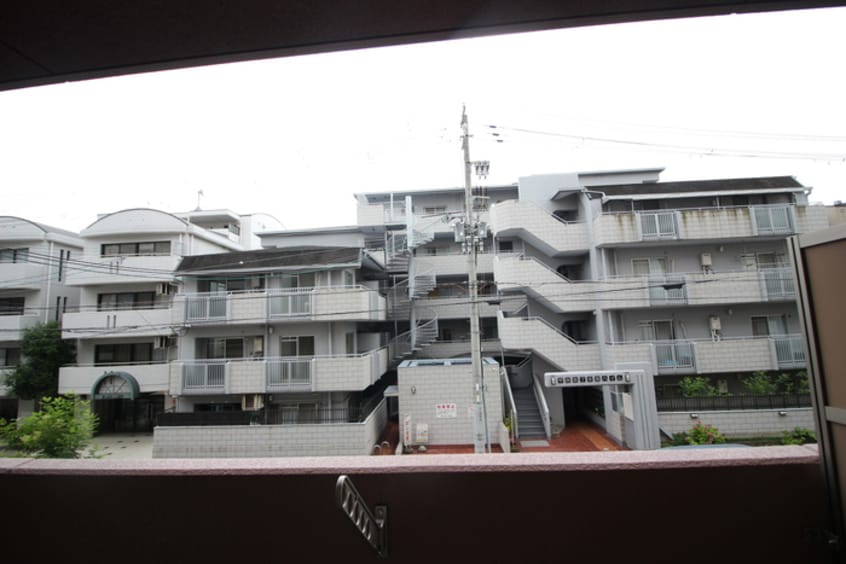 室内からの展望 PARTERRE甲南山手