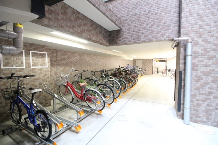 駐輪場 リーガル京都四条烏丸Ⅱ（106）