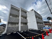 ピレーネ藤阪元町