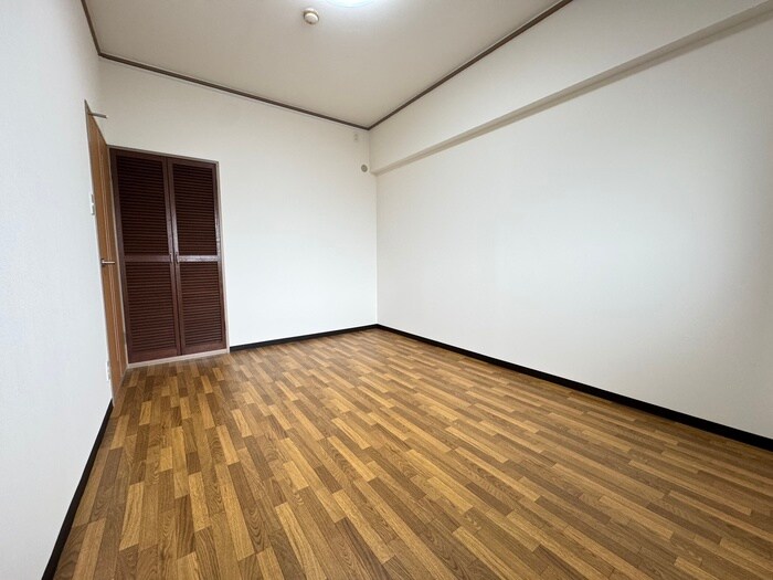 居室 エレガンス 桃山台