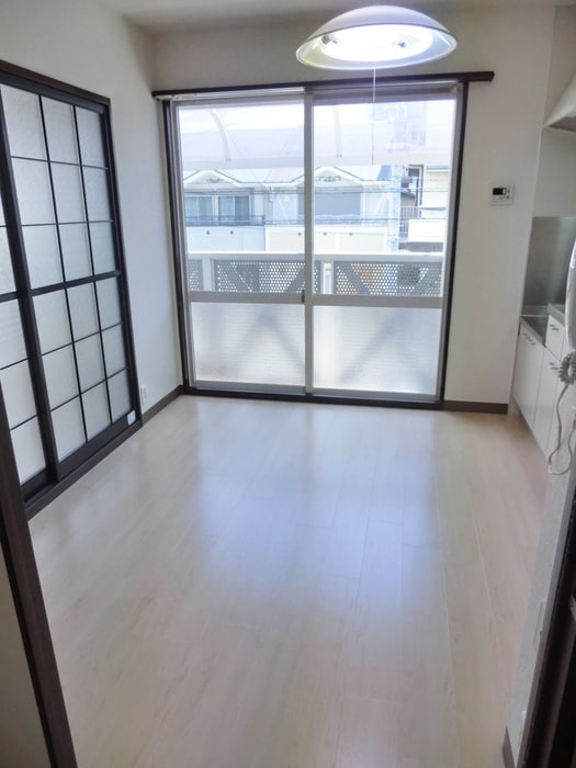 居室 ＳＩＮＣＥＲＩＴＹ ＨＯＵＳＥ