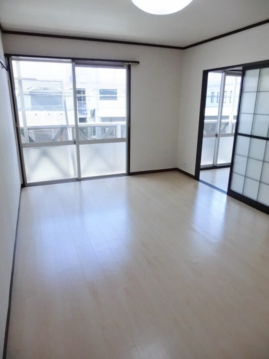 居室 ＳＩＮＣＥＲＩＴＹ ＨＯＵＳＥ