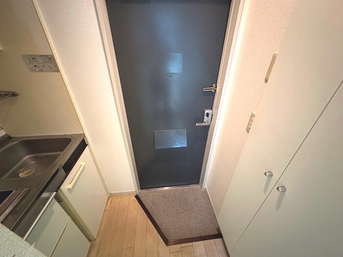 玄関 エイブル富田