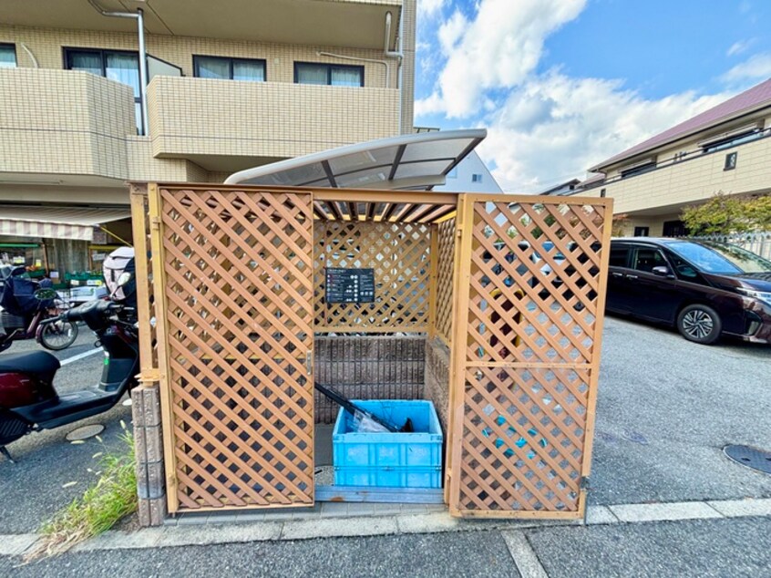 建物設備 ペニ－レ－ン西宮