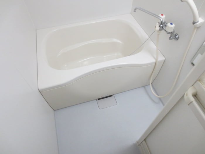 バス／シャワールーム等 ガルニエ