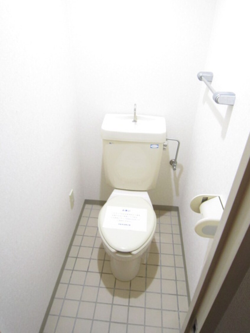 トイレ エスポワール参番館
