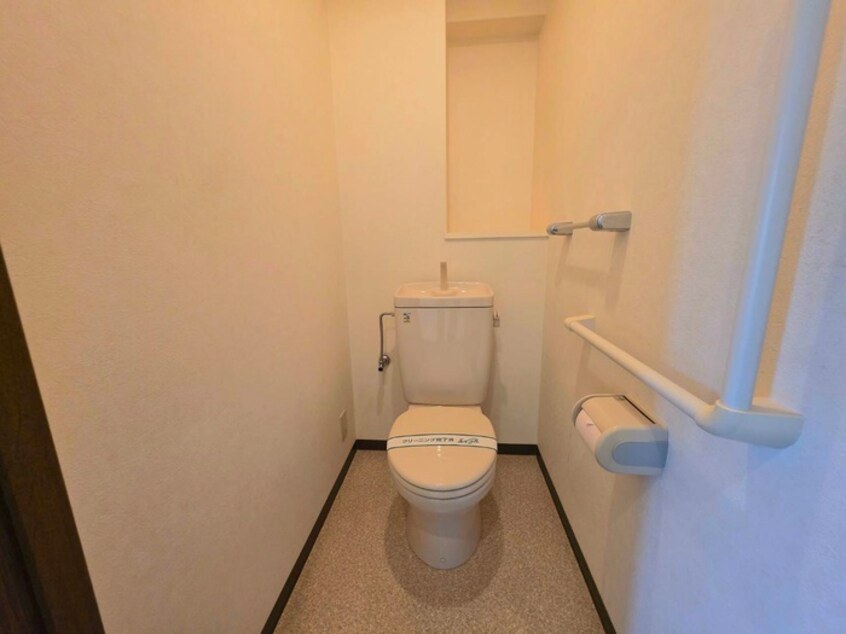 トイレ パークロイヤルⅡ