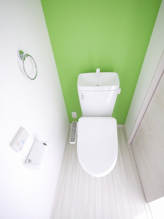 トイレ ｲﾑﾇ・ｱ・ﾗﾑｰﾙ垂水