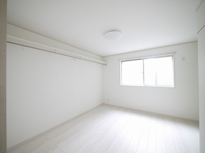 居室 ｲﾑﾇ・ｱ・ﾗﾑｰﾙ垂水