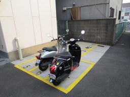 バイク置き場