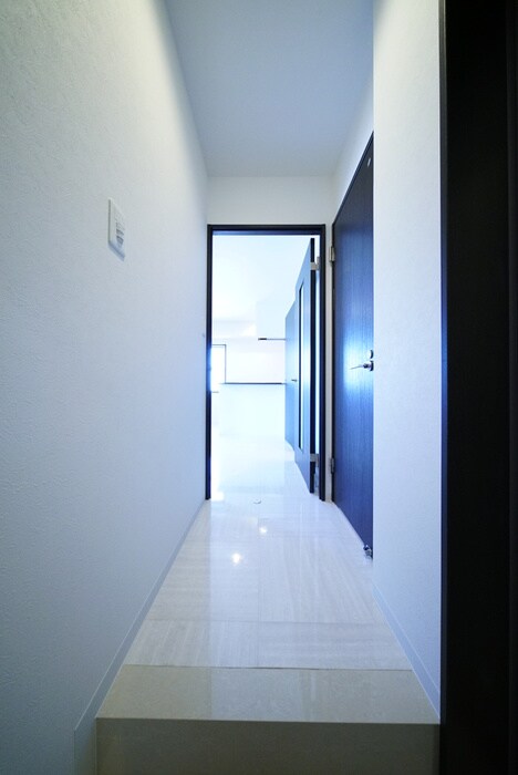 廊下 ONLYONE梅田北