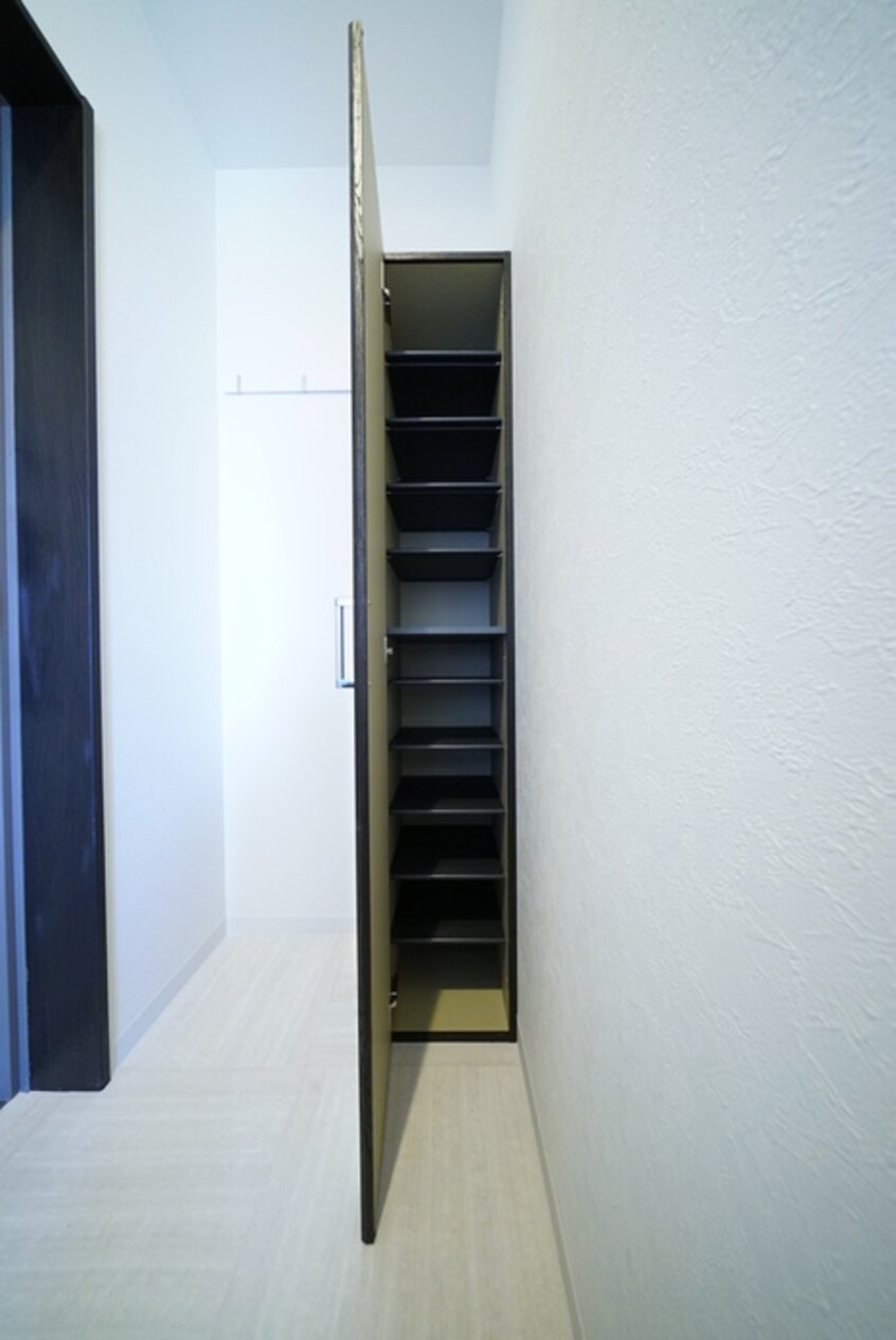 廊下 ONLYONE梅田北